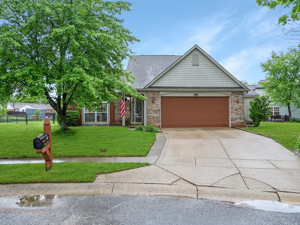 4442 Victory Cir, Indianapolis, IN 46203