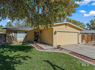 2120 N Courtney Dr, Boise, ID 83704