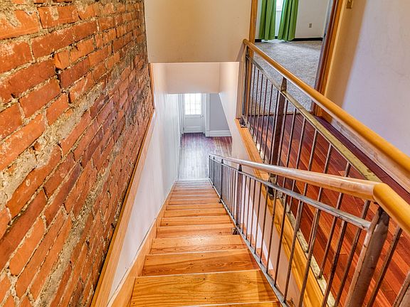 2nd image of 3012 Lemp Ave
