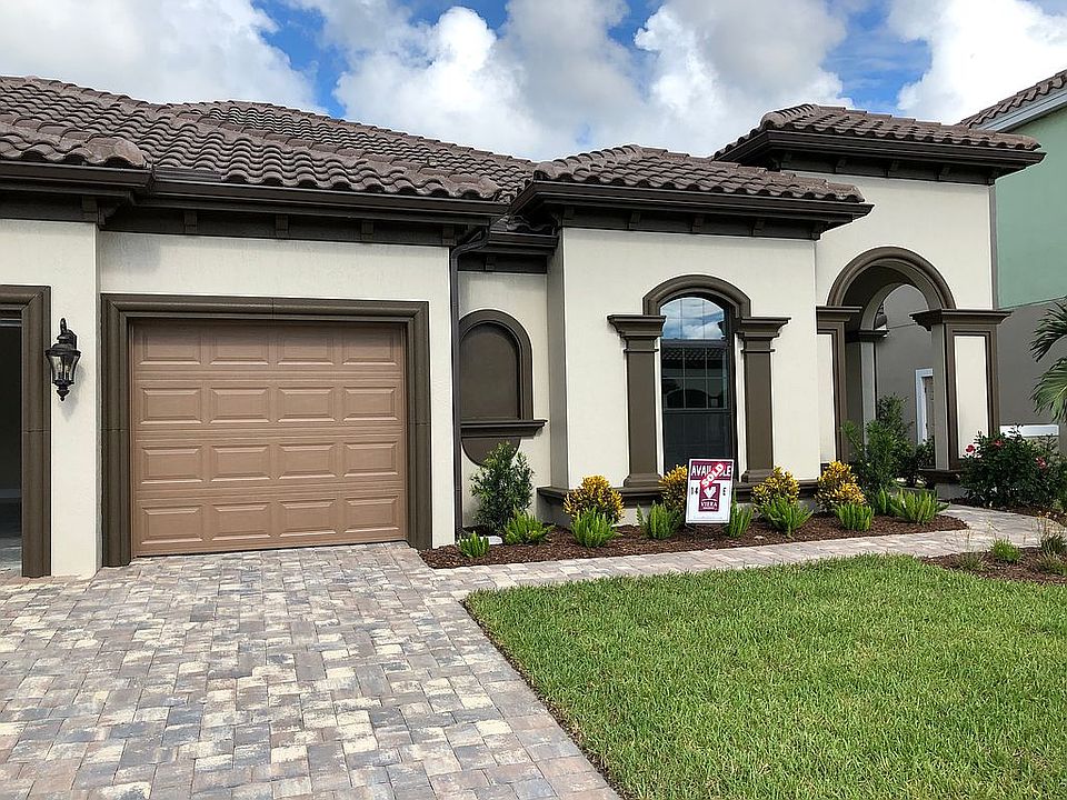 1st image of 8166 Stonecrest Dr