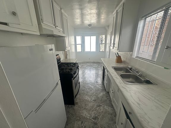 3rd image of 6611 Brynhurst Ave #1/2