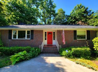 20 N Garden Cir, Greenville, SC 29615