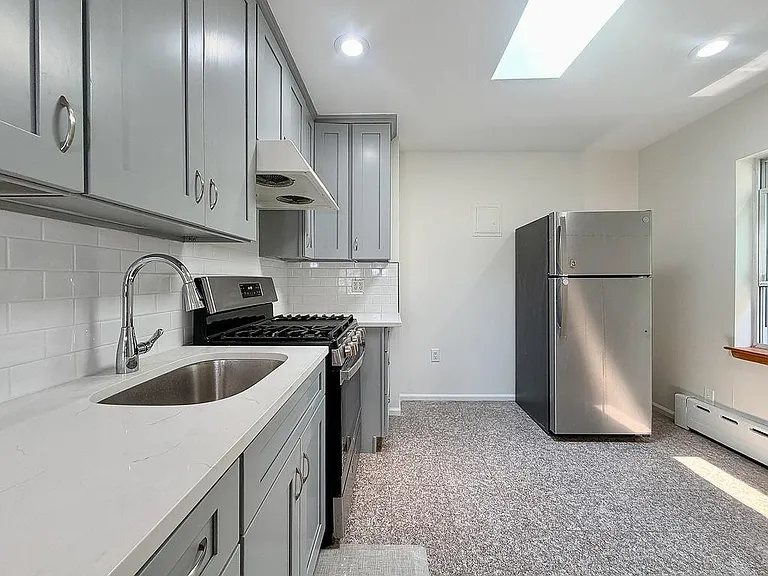 108 Hutton St #2 — Photo 13