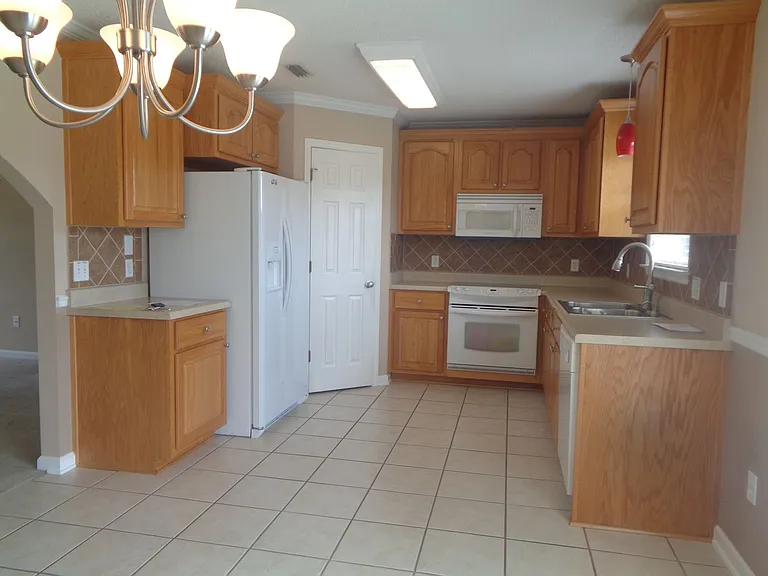 141 County Road 740 — Photo 6