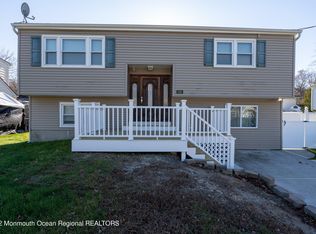 318 Durand Rd, Neptune, NJ 07753