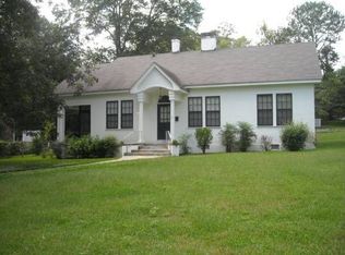 719 11th St N, Columbus, MS 39701