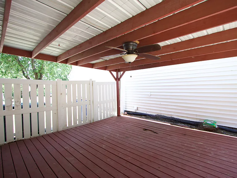 4216 Lake Woodard Dr — Photo 27