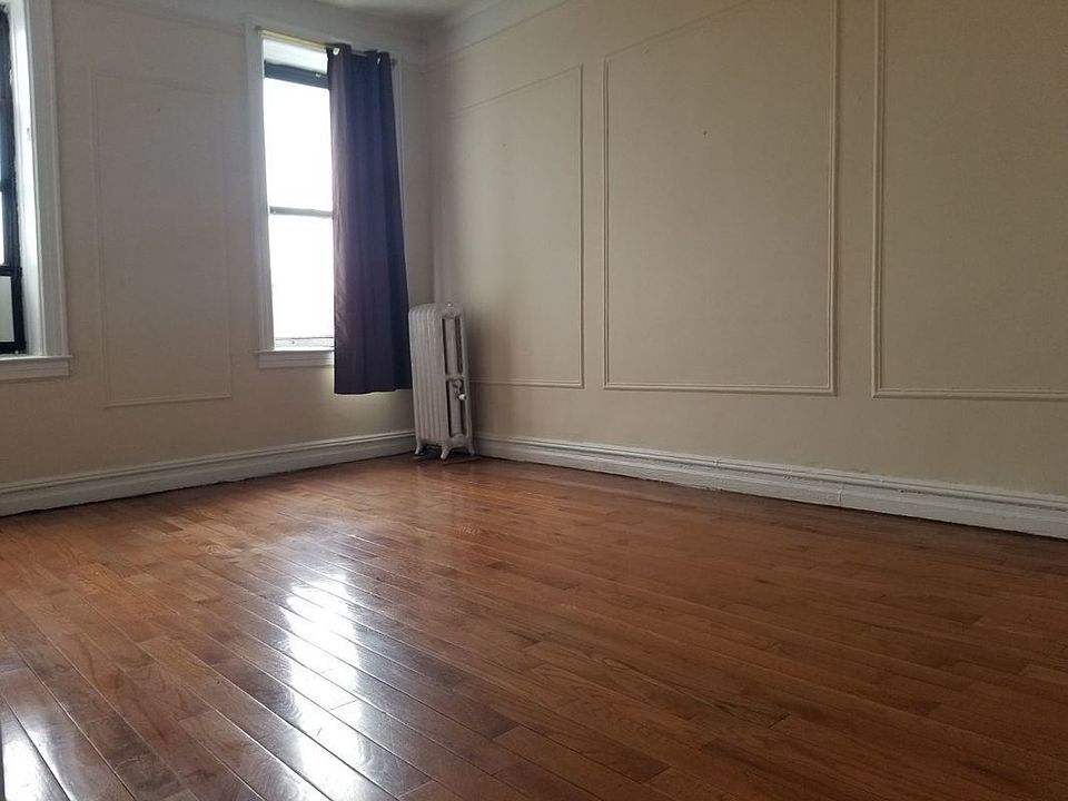 2nd image of 6224 Fort Hamilton Pkwy APT C10