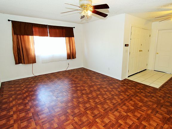 4th image of 7475 San Vicente St
