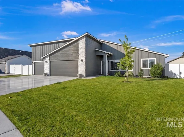 252 Stagecoach Ave, Fruitland, ID 83619