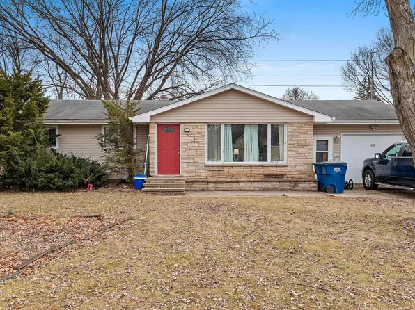 176 McKinley Ave, Clintonville, WI 54929