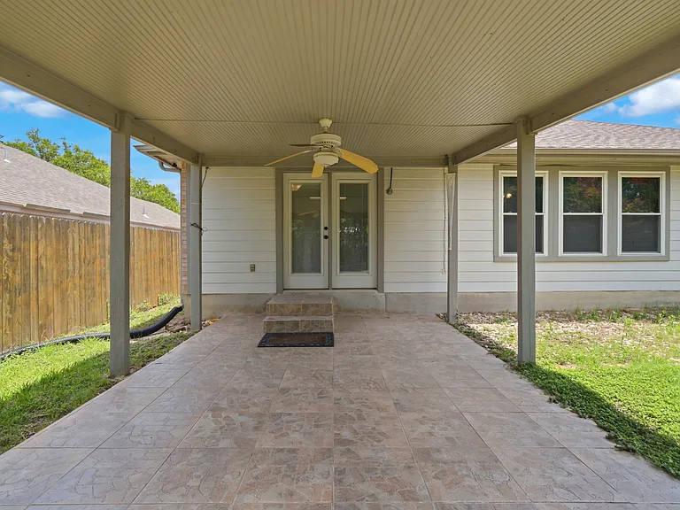 12307 Stable Pond Dr — Photo 23