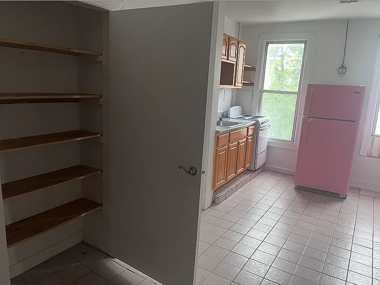 25 Beaver St #3L — Photo 4