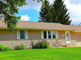 9015 207th St W, Lakeville, MN 55044