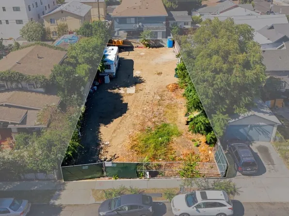 1339 W 35th Pl, Los Angeles, CA 90007