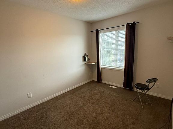4th image of 10916 Cityscape Dr NE