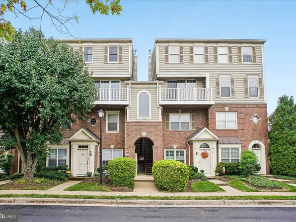 1809 Kenwood Ave Unit 301, Alexandria, VA 22302