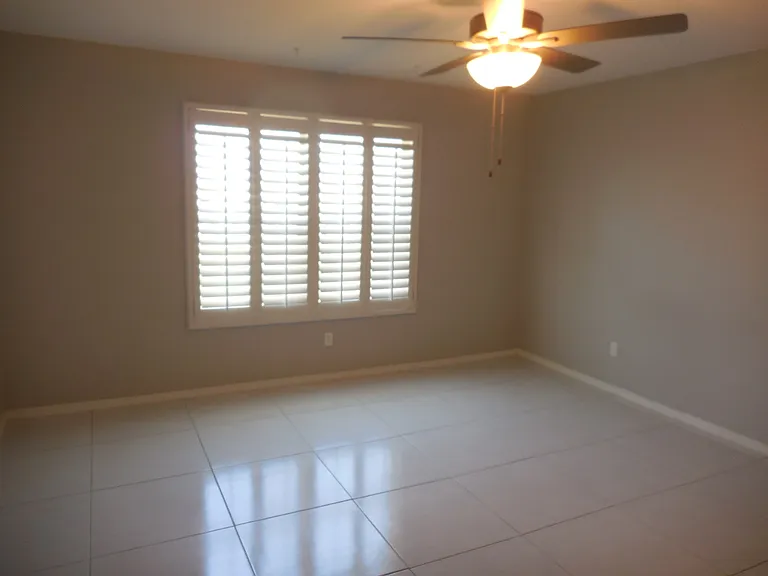 227 Ellesmere Way — Photo 16