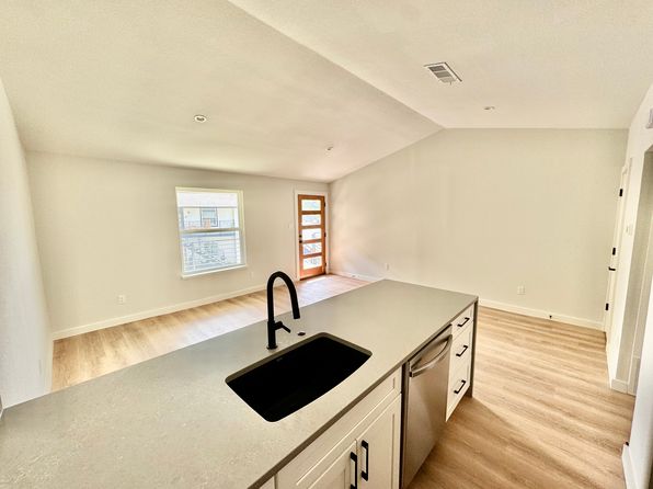 1133 Hollow Creek Dr APT 202