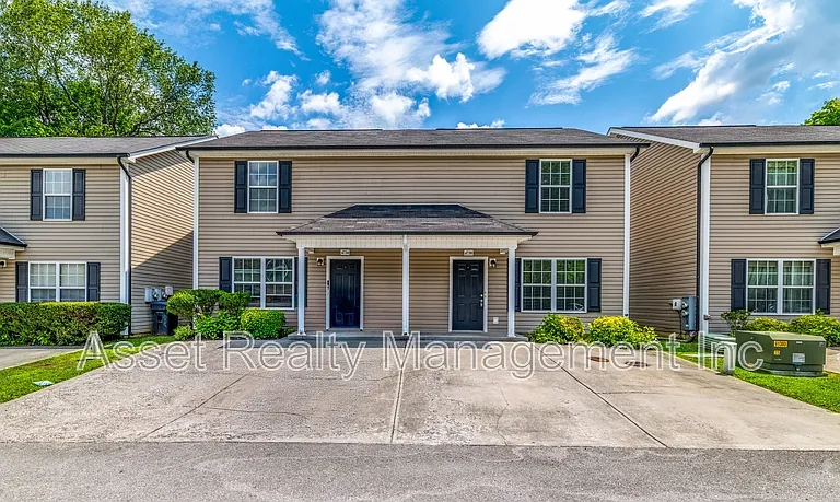 4730 Forest Landing Way — Photo 3