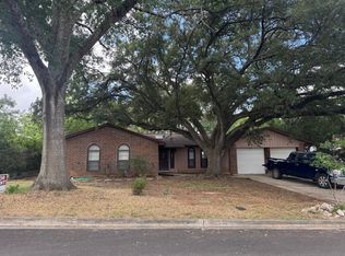105 Algarita Rd, San Marcos, TX 78666