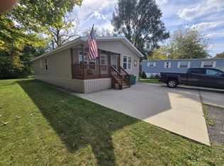 20179 West Good Hope E-10 ROAD #39, Lannon, WI