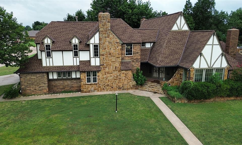 1st image of 12712 Arrowhead Ln