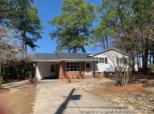 830 Dinmont Cir, Fayetteville, NC 28306