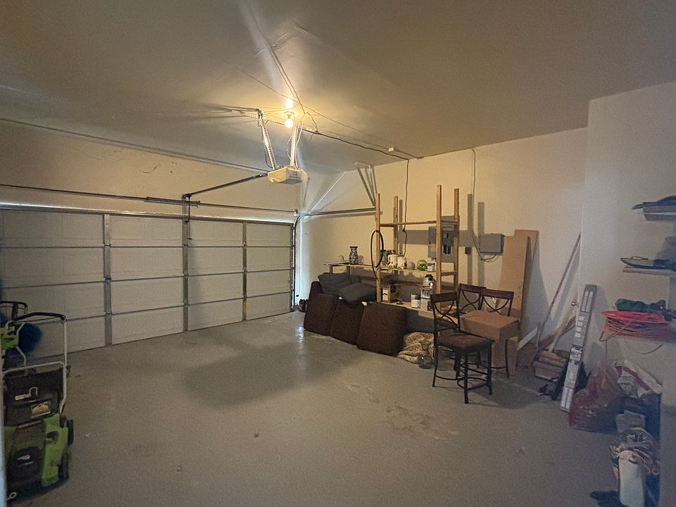1st image of 18516 Timber Oaks Dr