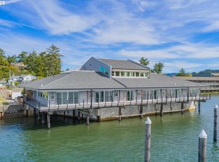 1150 Bay St #D, Florence, OR 97439