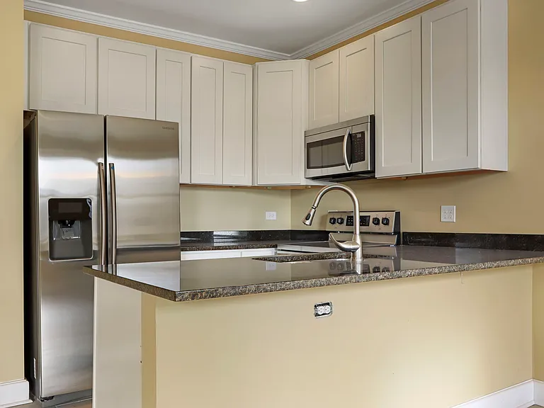 200 N County St #203 — Photo 7