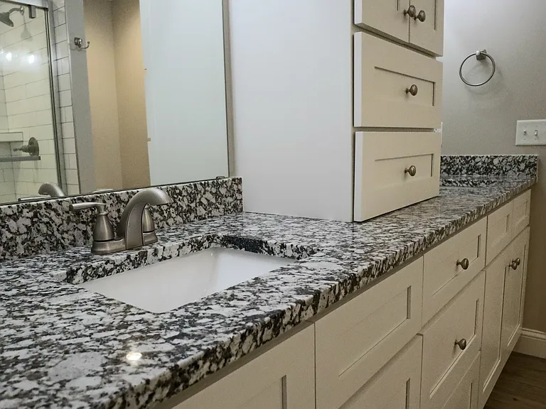 249 Oak Grove Cir — Photo 13
