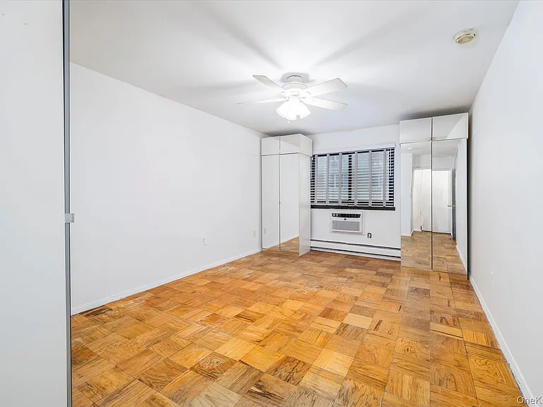 420 Shore Rd #1F — Photo 7