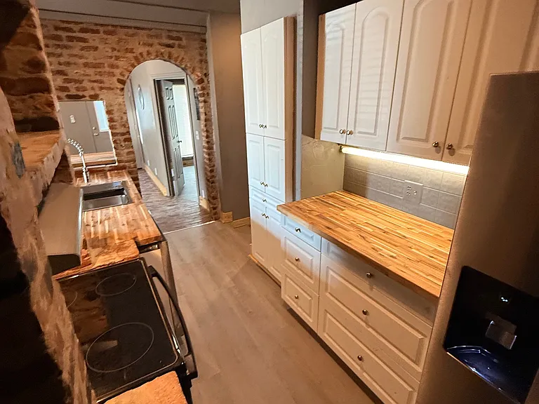 953 Cloud Springs Rd — Photo 1