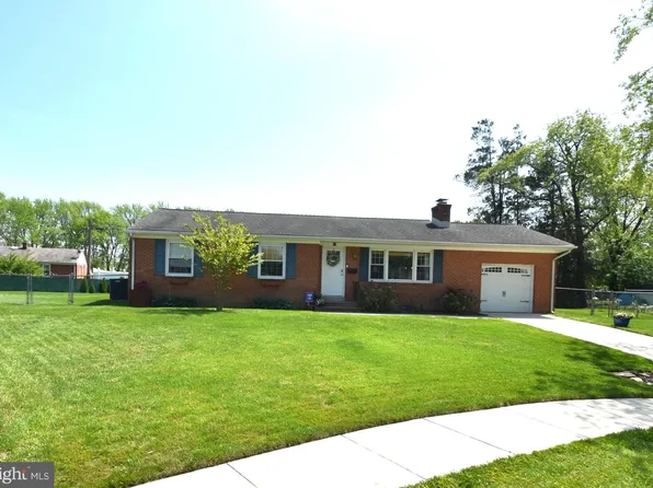 10 Casimir Ct, New Castle, DE 19720