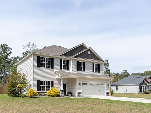 2nd image of 519 Stately Pines Road