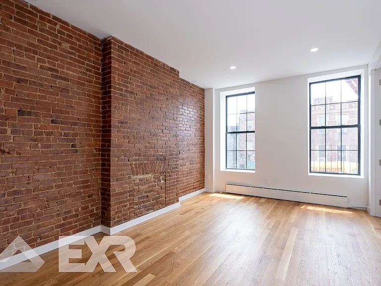 909 Dekalb Ave #2A — Photo 5