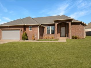 6354 Cord Ave, Bethel Heights, AR 72762