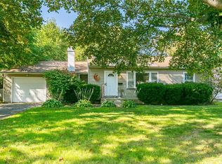 185 Hildegarde Rd, Rochester, NY 14626