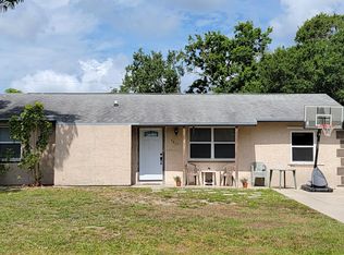 5215 Sunset Blvd, Fort Pierce, FL 34982