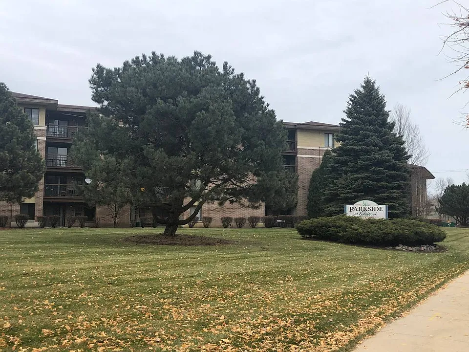 Parkside at Estabrook