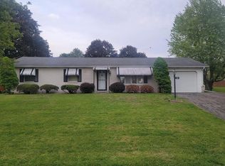 421 N 3rd St, Halifax, PA 17032