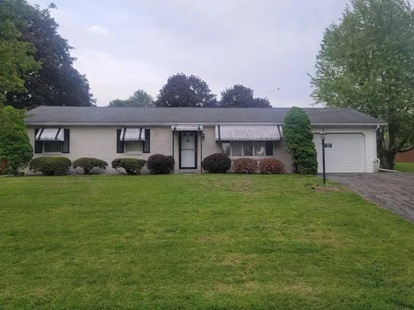 421 N 3rd St, Halifax, PA 17032