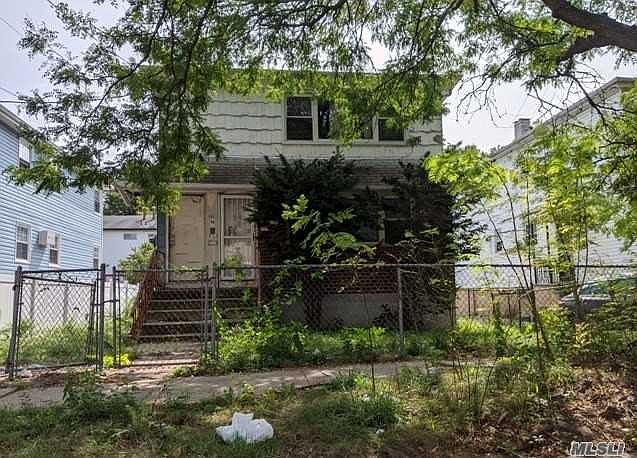 2nd image of 155-56 116th Dr