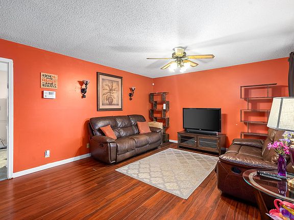 5th image of 3410 Minor Dr