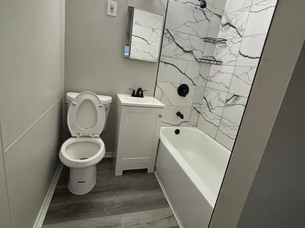 4322 Woburn Ave, Cleveland, OH