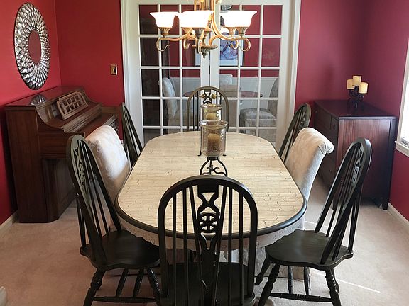 2nd image of 1228 Fox Hollow Ct