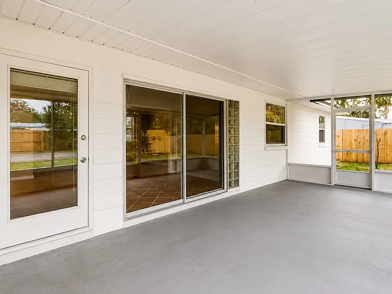 1032 Ibis Rd — Photo 12