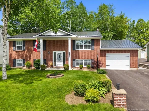 437 Broad St, Fredericton, NB E3A 5L4