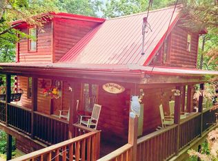 2157 Red Bud Rd, Sevierville, TN 37876